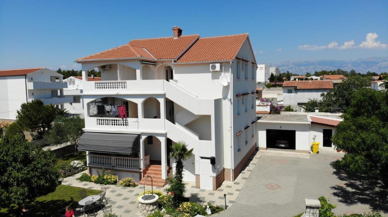 Apartmani Sanja Vrsi Exterior photo