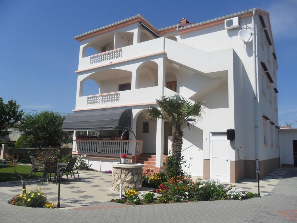 Apartmani Sanja Vrsi Exterior photo