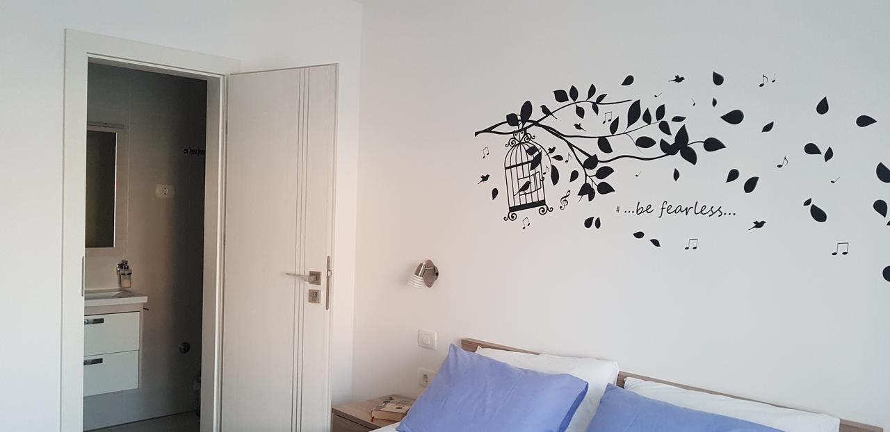 Apartmani Sanja Vrsi Exterior photo